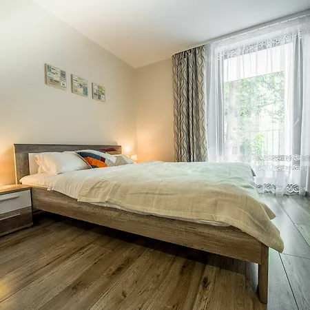Friendhouse - Krowoderska Krakow